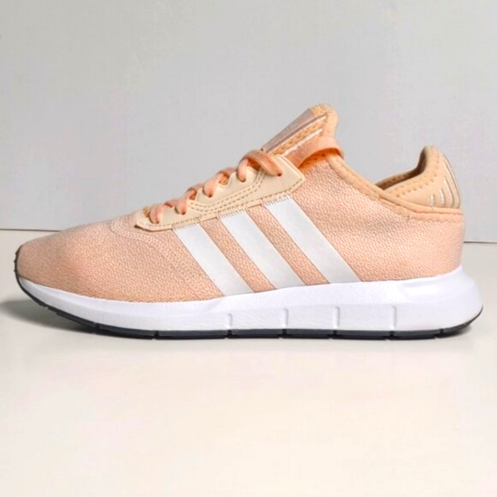 Adidas Swift Run X Women's Shoes Peach US 8.5